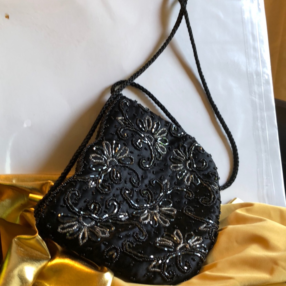 Vintage beaded handbag